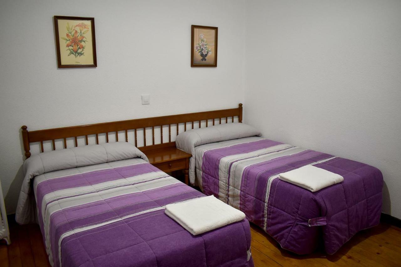 Hostal Oviedo Otel León Dış mekan fotoğraf